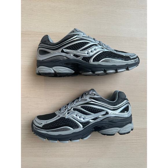 Saucony Progrid Omni 9 Black/Silver Sneaker - Size 9M - New main image 6